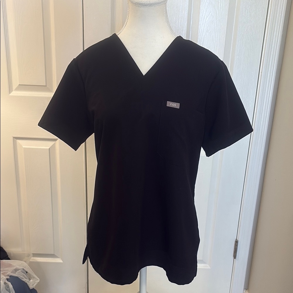 Figs Black Short Sleeve T-Shirt